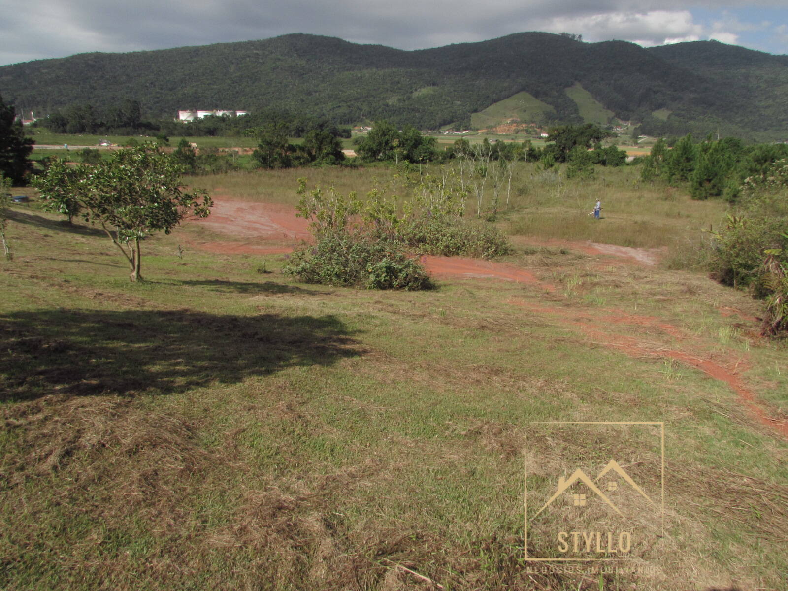 Fazenda à venda com 4 quartos, 240m² - Foto 9