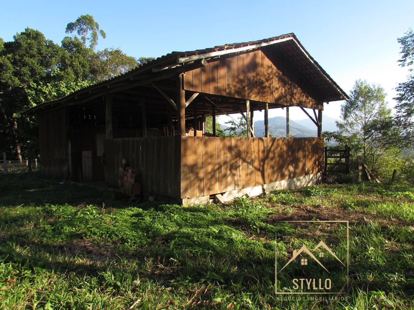 Fazenda à venda com 3 quartos, 240m² - Foto 24