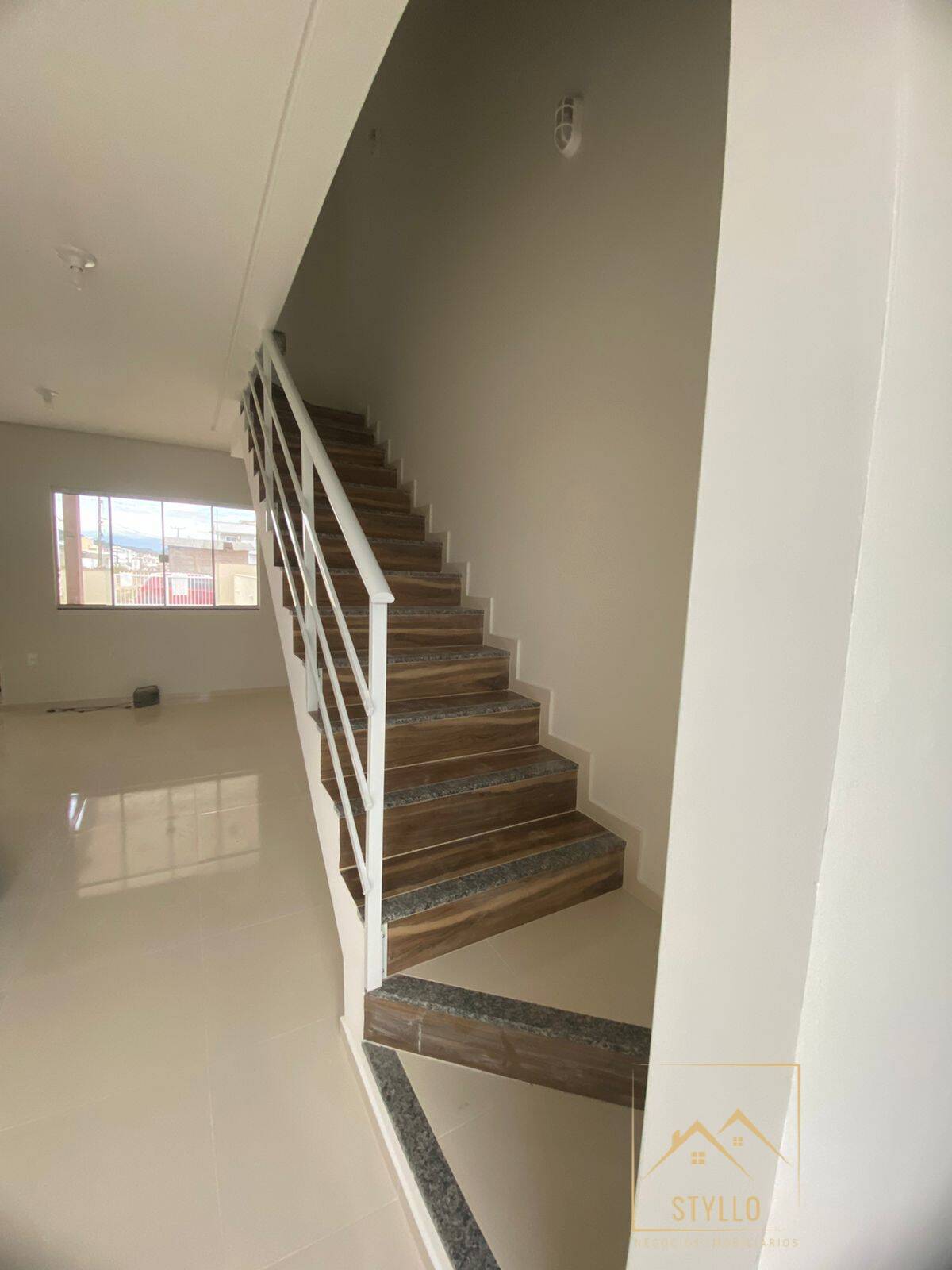 Sobrado à venda com 3 quartos, 98m² - Foto 9