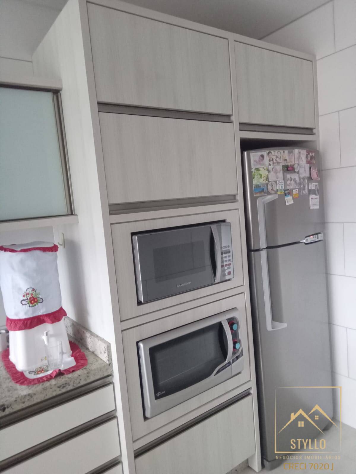 Apartamento à venda com 2 quartos, 64m² - Foto 13