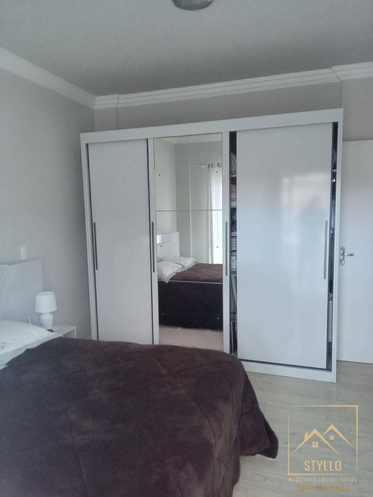 Apartamento à venda com 2 quartos, 64m² - Foto 11