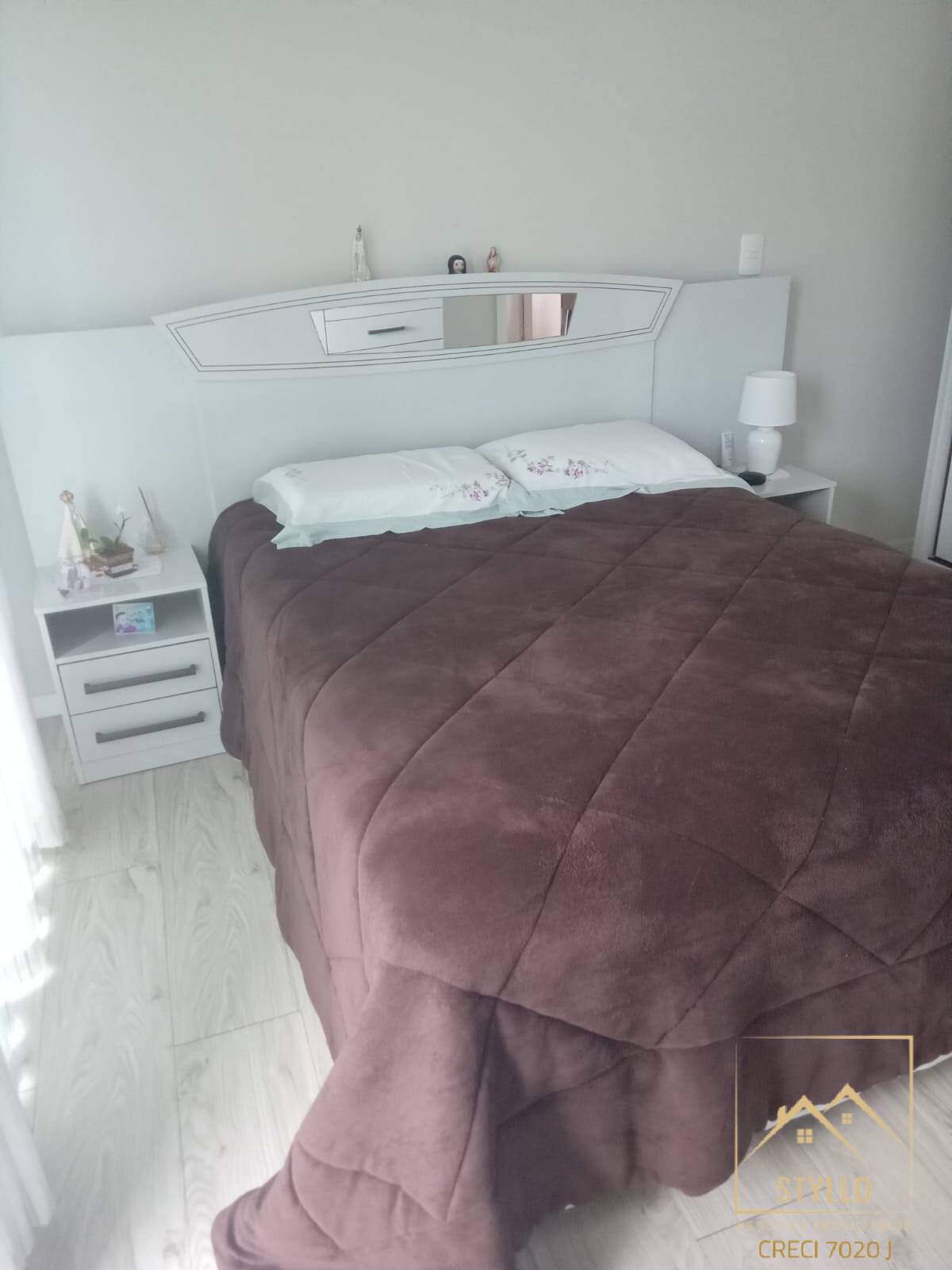 Apartamento à venda com 2 quartos, 64m² - Foto 9