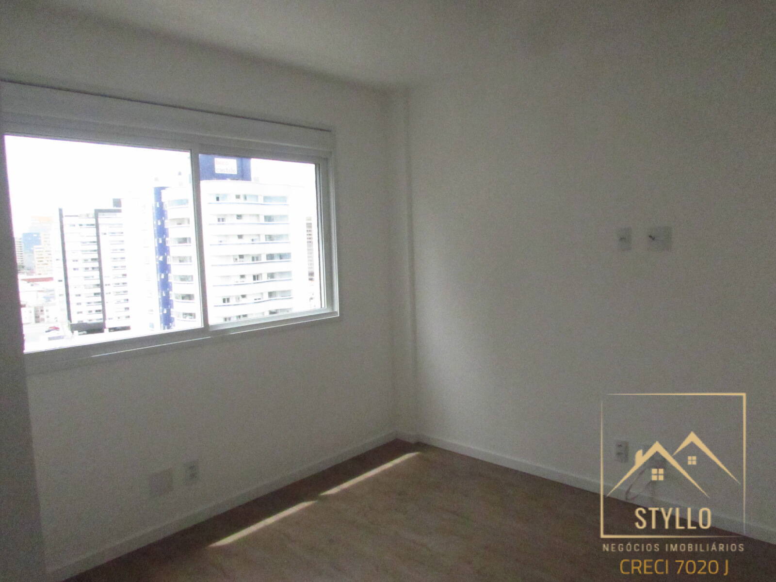 Apartamento à venda com 3 quartos, 101m² - Foto 5