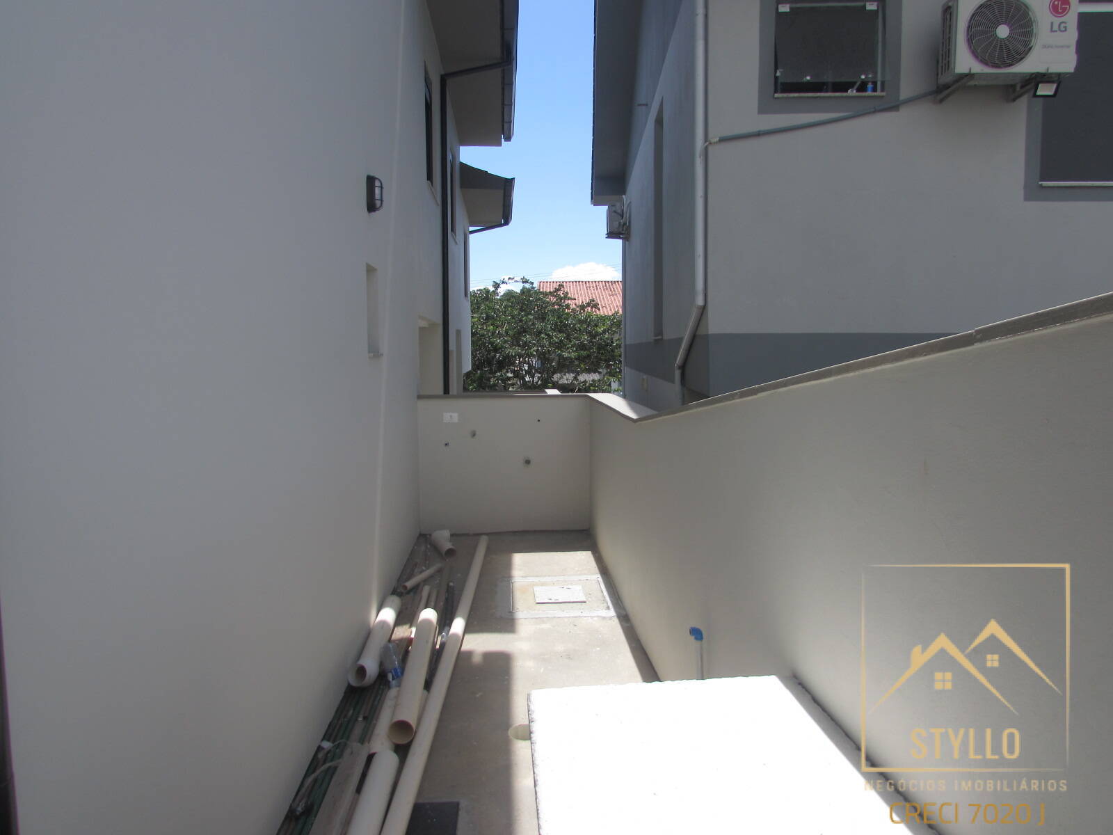 Sobrado à venda com 2 quartos, 73m² - Foto 12